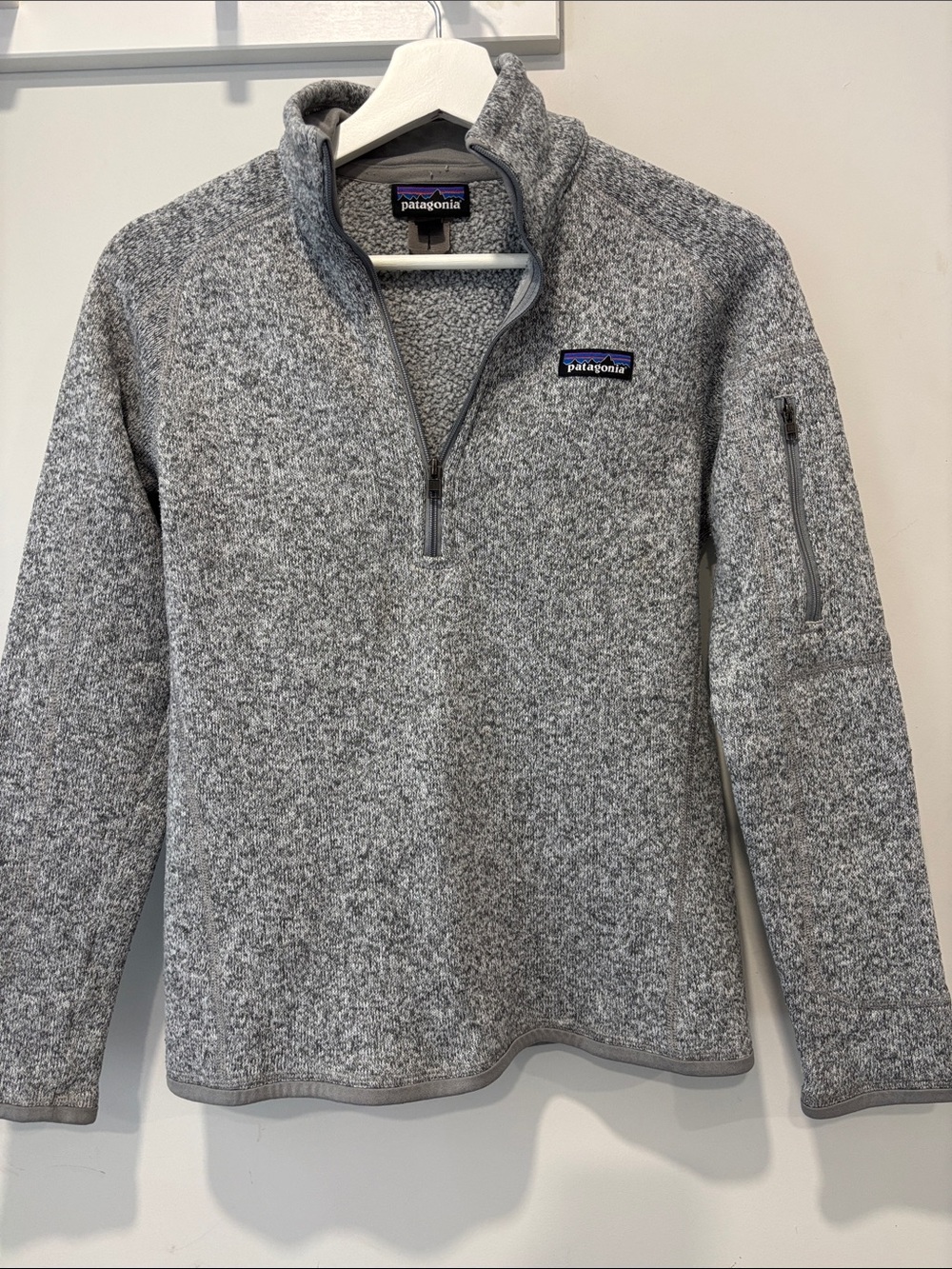 Patagonia Gray Quarter Zip Pullover Fleece Sweater Size Small Arm Zipper